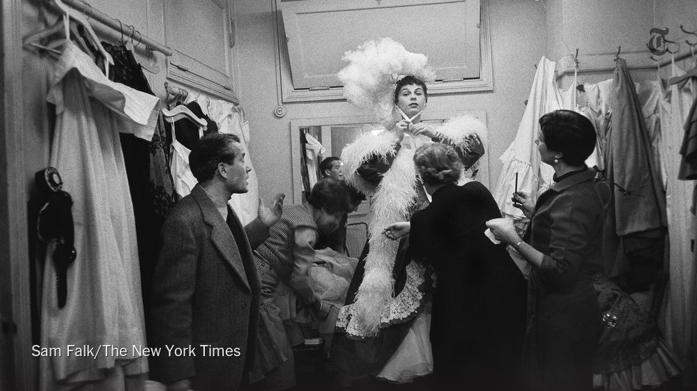 nytimesarts's tweet image. Roberta Peters has died at 86. She sang with the Metropolitan Opera for 35 years. nyti.ms/2jsIxQl