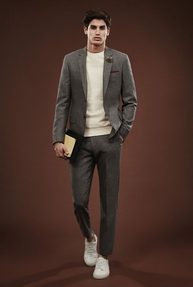 MenswearStyle's tweet photo. A Guide to Wearing Sneakers with Suits https://t.co/jf1wSjeQgJ #Style https://t.co/vJs8zpow9C