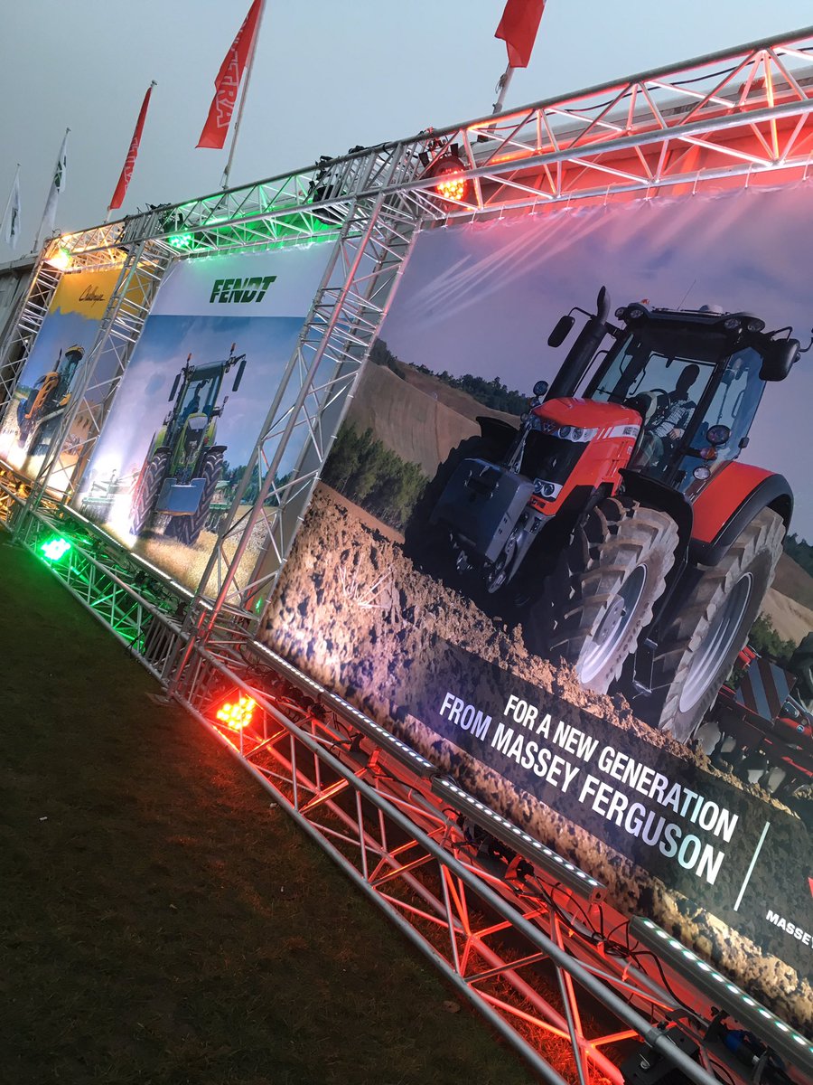 BeyondCuriousUK's tweet photo. A good first visit to @lammashow - lots of visitors, impressive stands, engaging exhibitors and talk of optimism in the ag industry https://t.co/W3P9fPOmLK