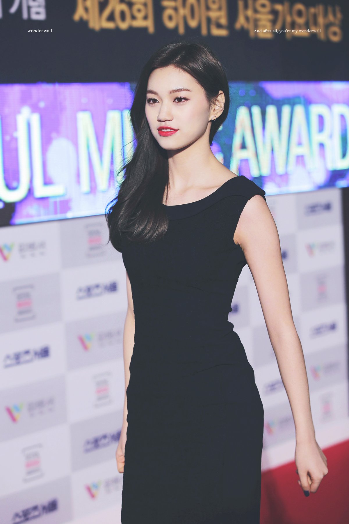 C2jakGyUkAAPBrg.jpg:orig