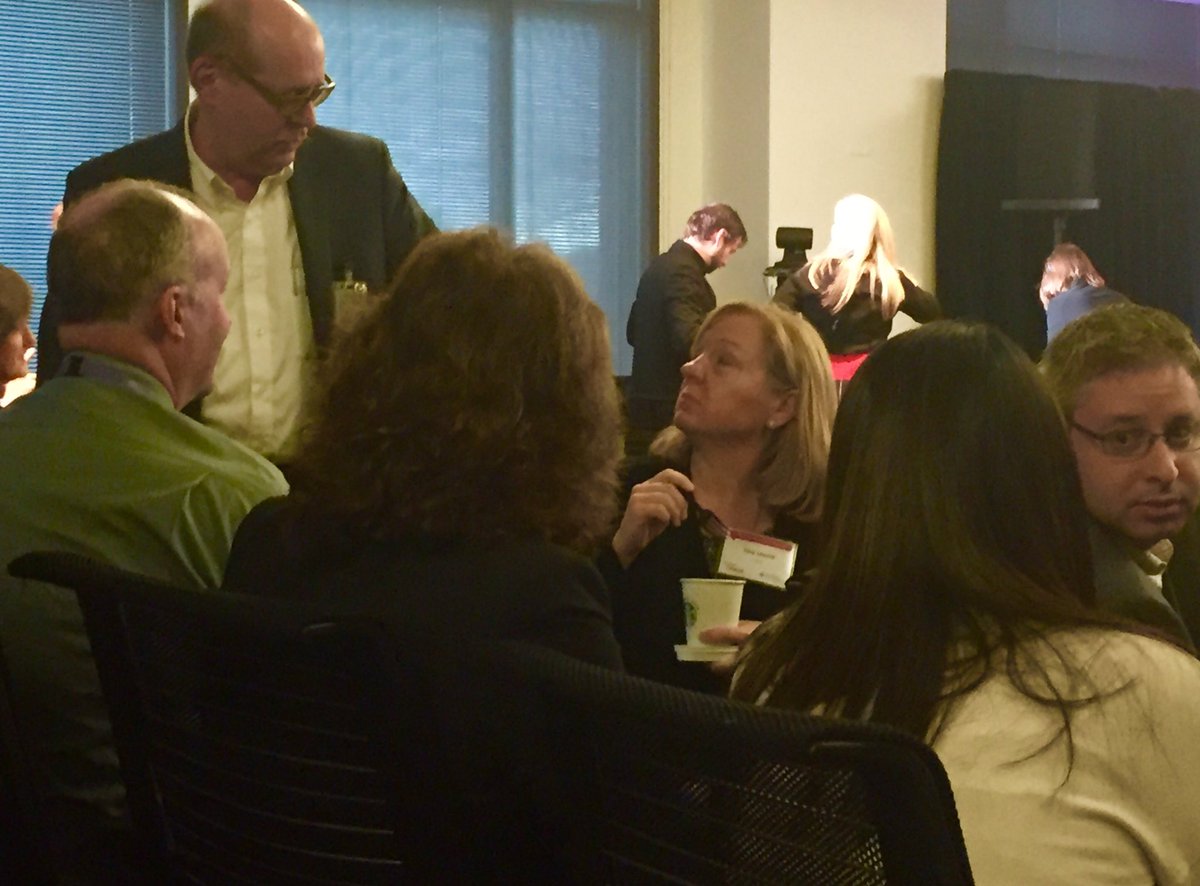 PMAquarius's tweet image. #caredesign17 gr8 convos on delivering care spilling over into our crowd here in Seattle - up next - some case studies on success &amp;amp; failure