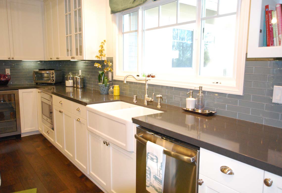 PreciseHome's tweet image. #Kitchenremodeling #kitchen #island #hardwoodfloor #backsplash #sink #appliances #cabinets #losangeles #homedesign
Call Today! 800.805.0692