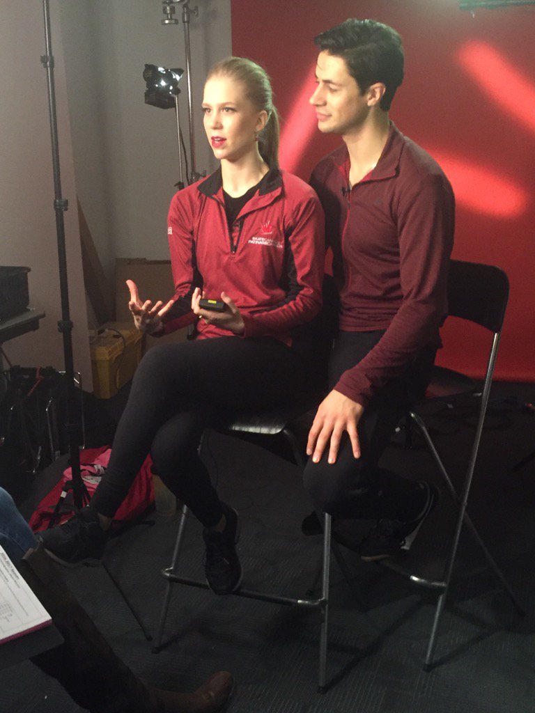 Кейтлин Уивер - Эндрю Поже / Kaitlyn WEAVER - Andrew POJE CAN - Страница 10 C2jfE_QXcAEGD7X