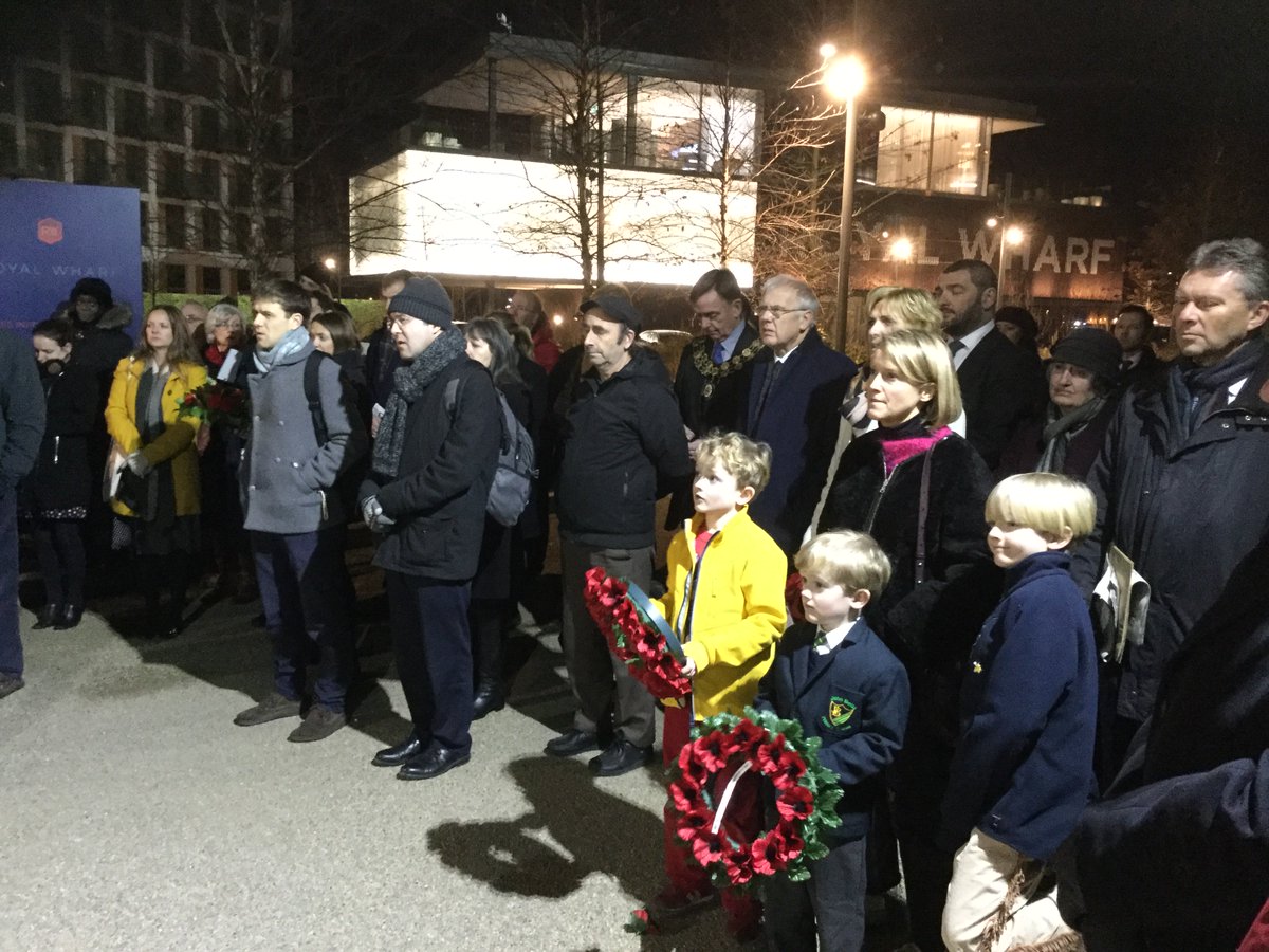NewhamLondon's tweet photo. Commemorations tonight at Royal Wharf marking 100 years since #silvertownexplosion #newham https://t.co/EXtMxhsUxz