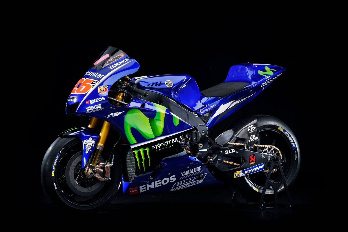 smnfull's tweet photo. Svelate le nuove livree #yamaha #movistar #MotoGP #2017 @ValeYellow46 @maverickmack25 @YamahaMotoGP https://t.co/6PdfnbjXJc