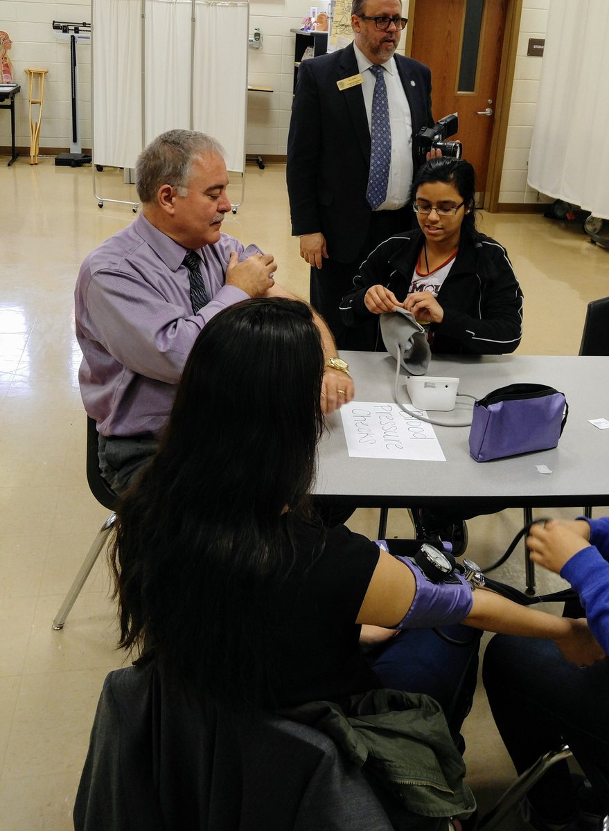 tmnoe's tweet photo. @SuptWoods Thanks for fieldwork @ NMHS w/ Ss &amp;Ts to impact services your team provides in GA. We're honored! @MariaRbradley @kendraevans28 https://t.co/9vTgIZhoU0