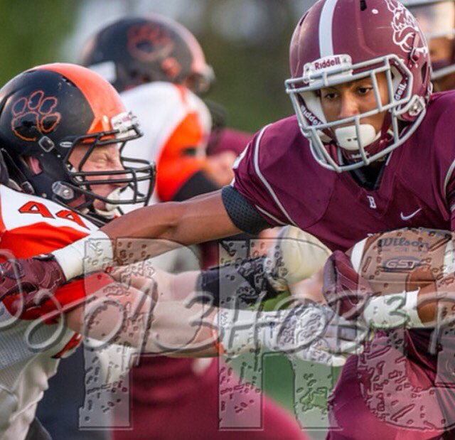 eric_ludwig44's tweet photo. Blessed to receive an offer from Kentucky Christian for football! https://t.co/qeHelRKEFa
