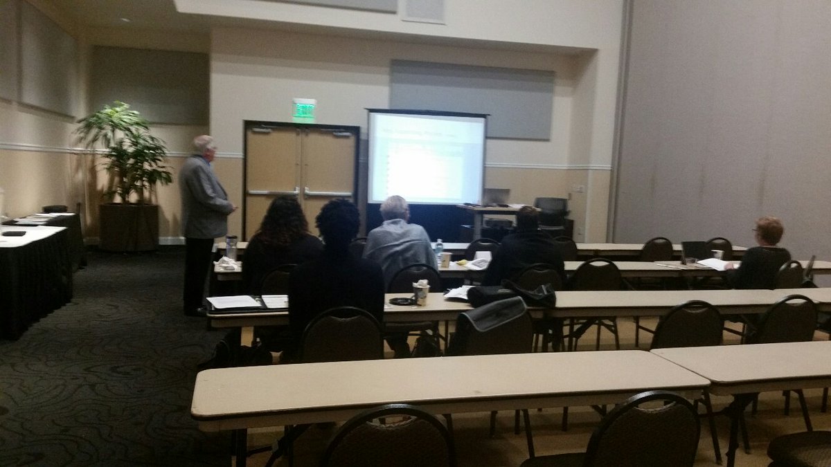 fracucf's tweet photo. Kicking off #FRAC2017 with pre-conference workshops! #FRACUCF #ResearchAdministration #orlando #research https://t.co/kEvlin5jhu