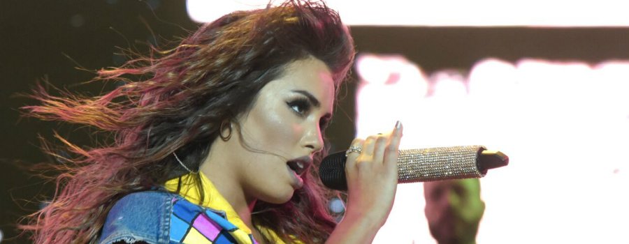 Una multitud vibró con @laliespos en Las Toscas goo.gl/fLi7tw