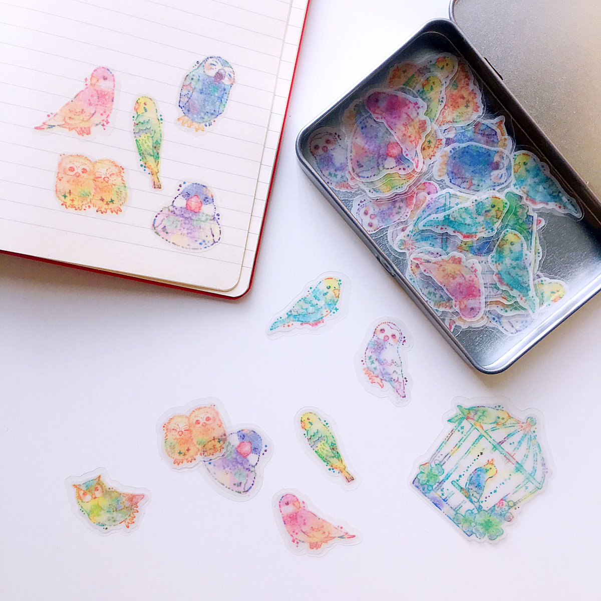 How pretty are those tracing paper stickers? They are in this month's Retro Pack. You only have 2 more days to sign up before the cut off 😉