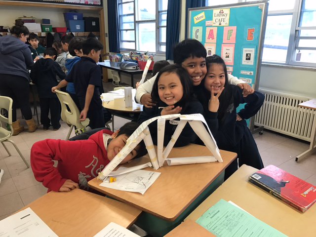 stjerometcdsb's tweet image. #structurebuilding @stjerometcdsb way to go grade3s