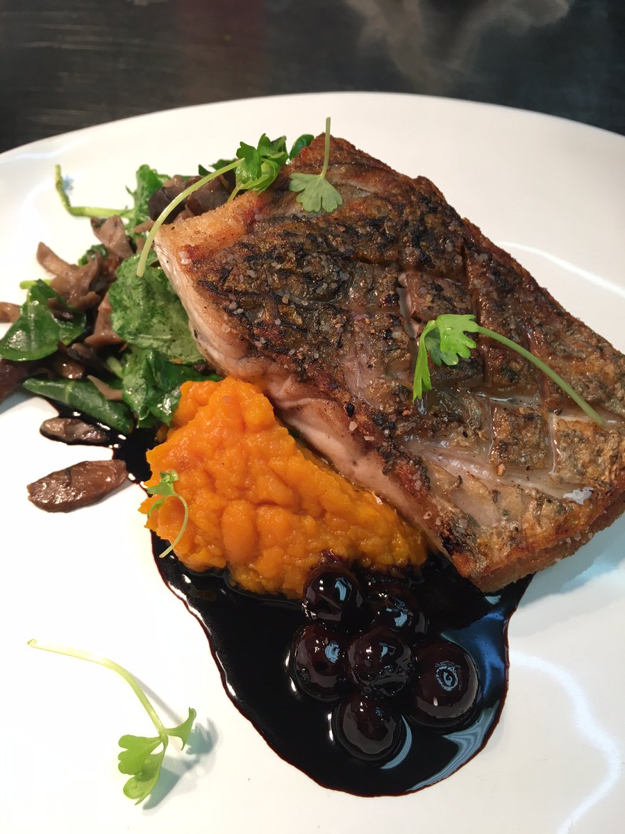 caffegelato's tweet photo. Pan-seared Striped Bass w/ kabocha squash puree, sautéed wild mushrooms &amp; baby kale. Part of our $22 2-course #NewarkRestaurantWeek menu! https://t.co/1qr7llYfGz