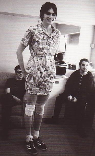 I feel bad for Nicky Wire sharing a birthday with Trump\s inauguration. Anyway, happy birthday Nicky Wire! 