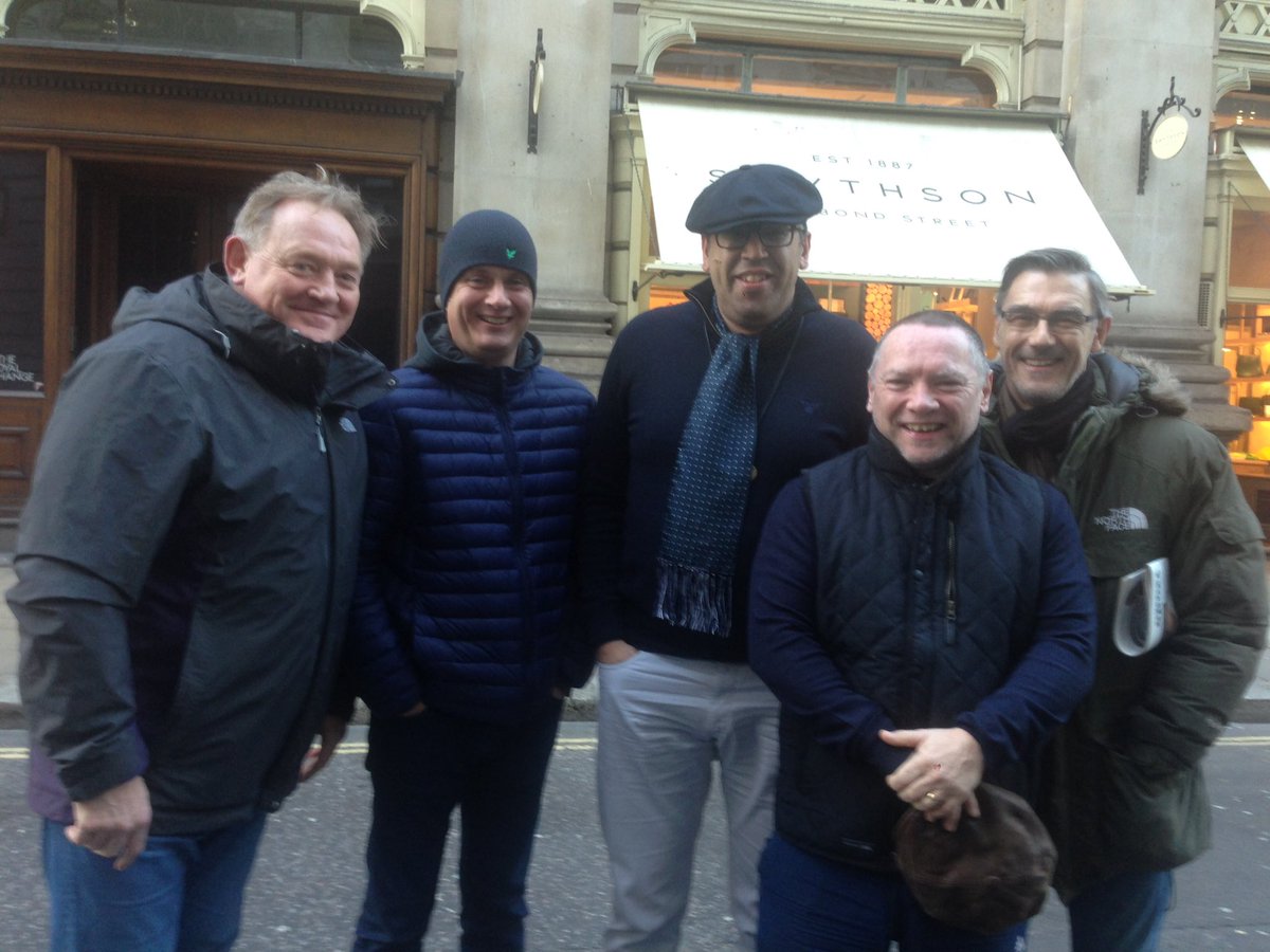 lennythepen's tweet photo. Drivers United against the Big Bank Junction Scam!
If this scam is allowed to go ahead, City will cease to exist
#DriverLed #ITA #MM #DDD ✊🏻 https://t.co/MSoCxeUUDq