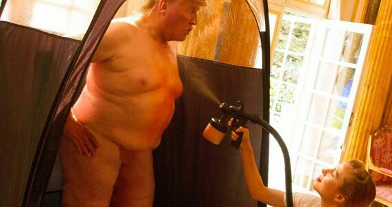 AJemaineClement's tweet photo. Make me look like a giant mandarin for the big night!
Photo: Alison Jackson https://t.co/GSx59H1RJA