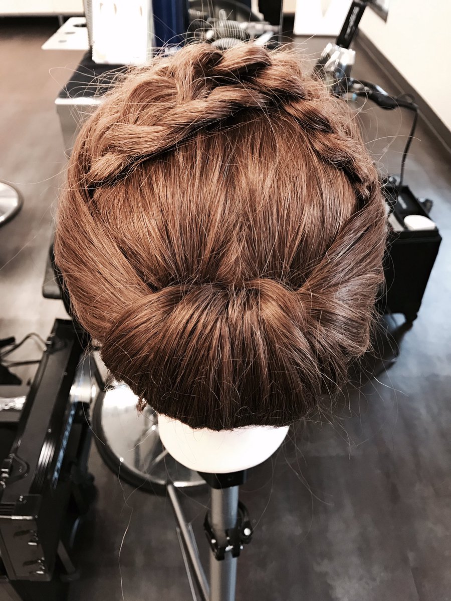 Alaina Meyer On Twitter Hmu If U Need Your Hair Done Prom Or Mg