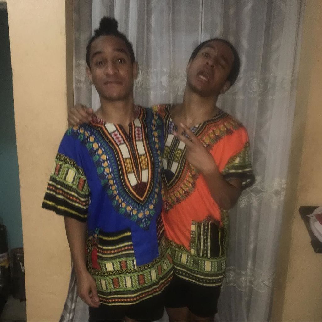 iamsimoparis's tweet photo. showing up unapologetically African 🇨🇲 https://t.co/d51TNyIJpW