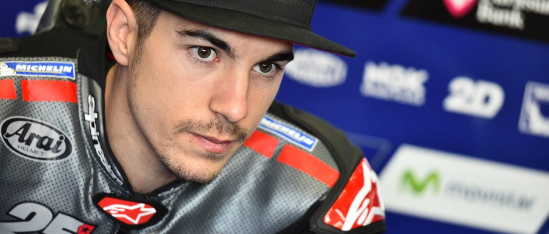 motonoticias's tweet photo. Maverick Viñales es la nueva esperanza de Yamaha y @oscarmotogp nos da su análisis del piloto en #63Grados https://t.co/EVfqF8VgPM https://t.co/CHJZ1MMi9l
