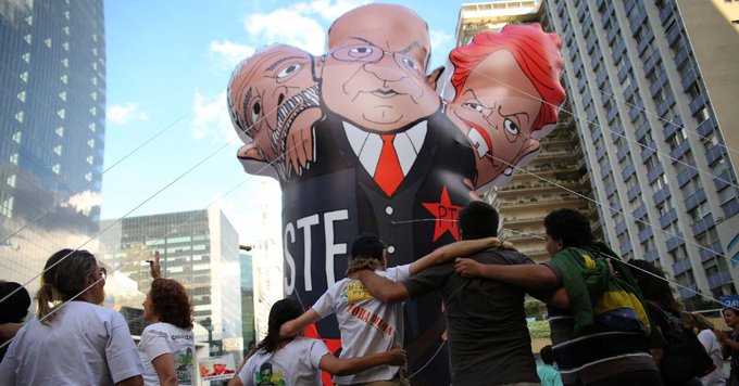 Ver imagem no Twitter