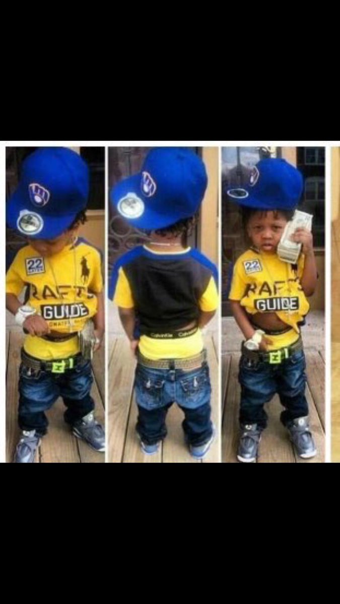 Ish28gz's tweet photo. Bouta step out real quick https://t.co/pNDp7VUWDx