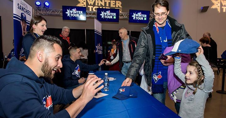 bluejaystix1's tweet photo. #TBT to last Friday’s autograph session in Edmonton! Can't wait to mee ... #toronto #torontobluejays #bluejays https://t.co/b6OWpJyyOV