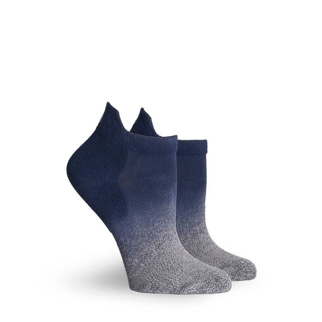 ellebellefit's tweet image. Our #pointestudio socks are the perfect item for your gym session and bag. Light, with gre… ift.tt/2iYlE8I