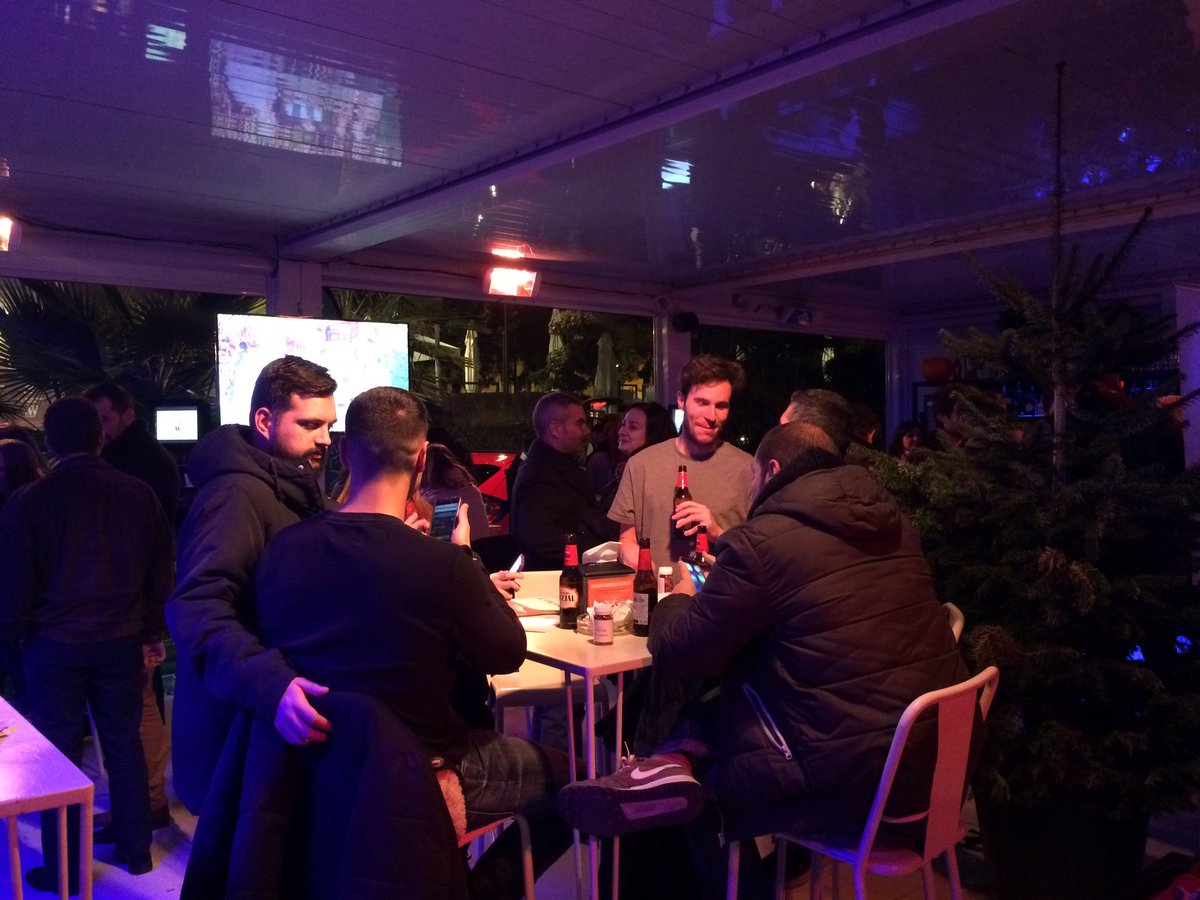 mldelbarranco's tweet photo. ¡Gracias @afterworksev por la fantástica reunión #fresworking organizada hoy en nuestro Mercado! #SalirEnSevilla #ocio #TDSAgenda https://t.co/X5Ihb4Hwla