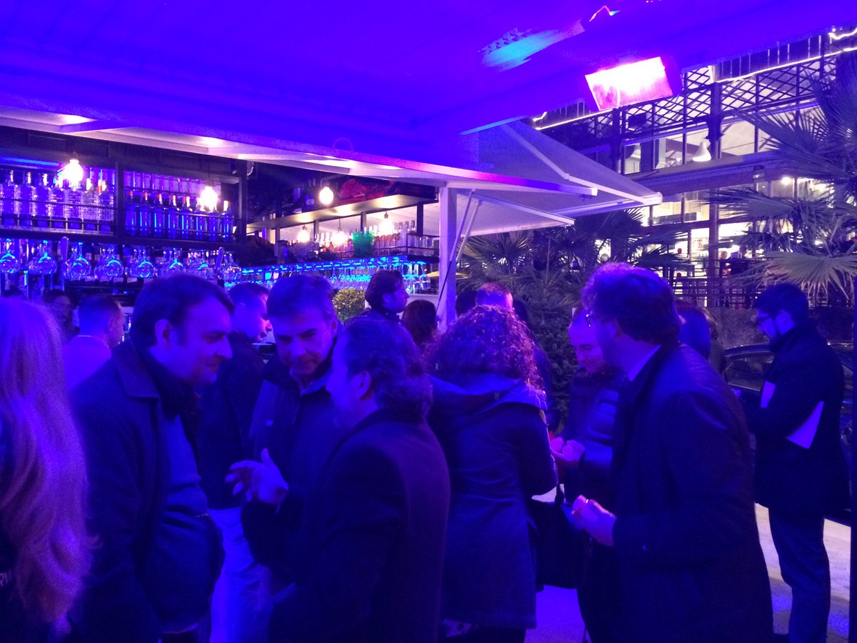 mldelbarranco's tweet photo. ¡Gracias @afterworksev por la fantástica reunión #fresworking organizada hoy en nuestro Mercado! #SalirEnSevilla #ocio #TDSAgenda https://t.co/X5Ihb4Hwla