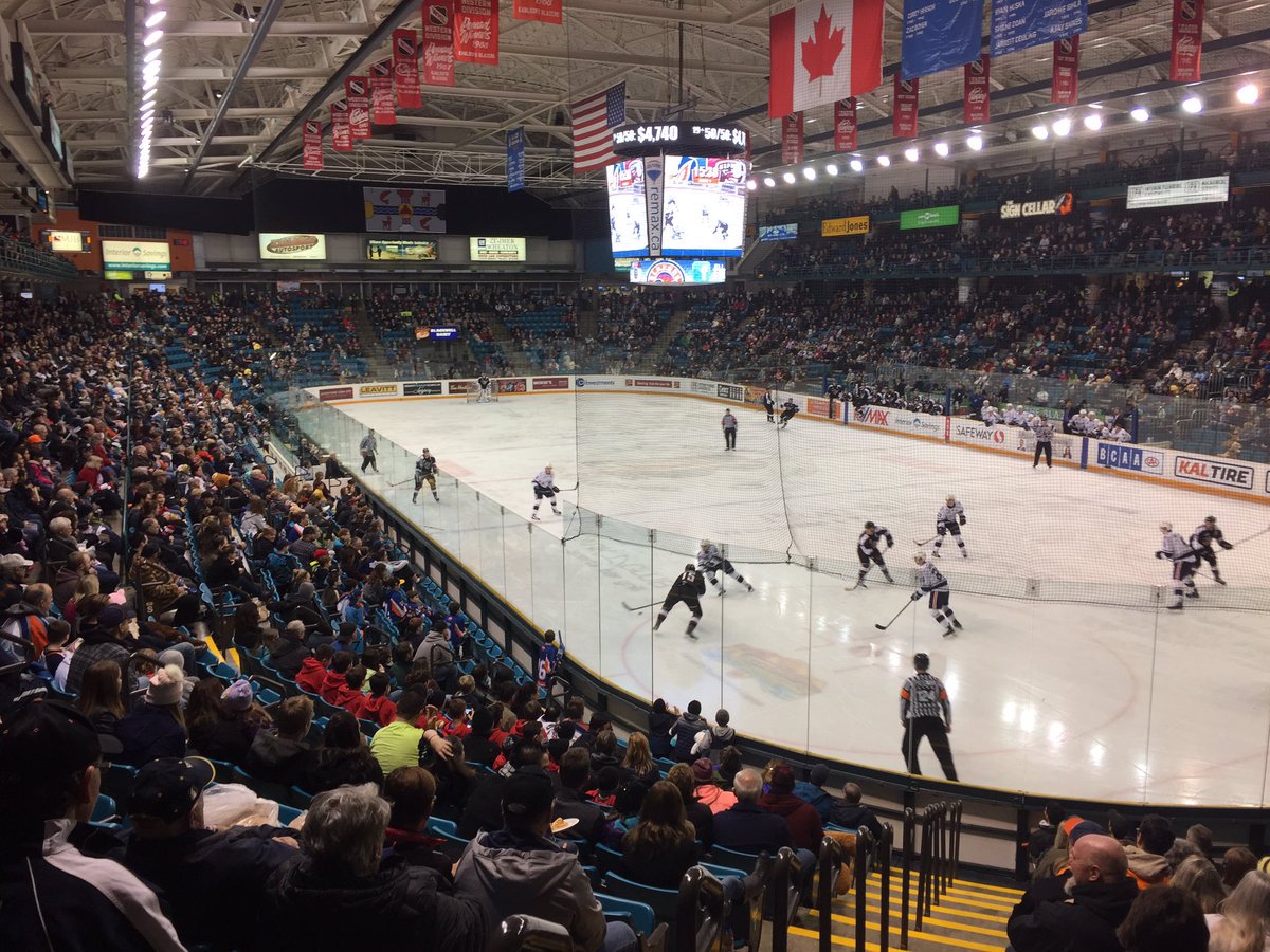 CFJC_Today's tweet photo. #Kamloops Blazers to test another 5pm start | DETAILS: https://t.co/ea98XzoG3y @blazerhockey https://t.co/wSBYiNokHE