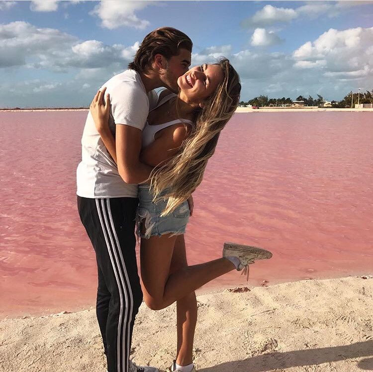 Ouuuu that's my bestfriend. 😻😋🔐