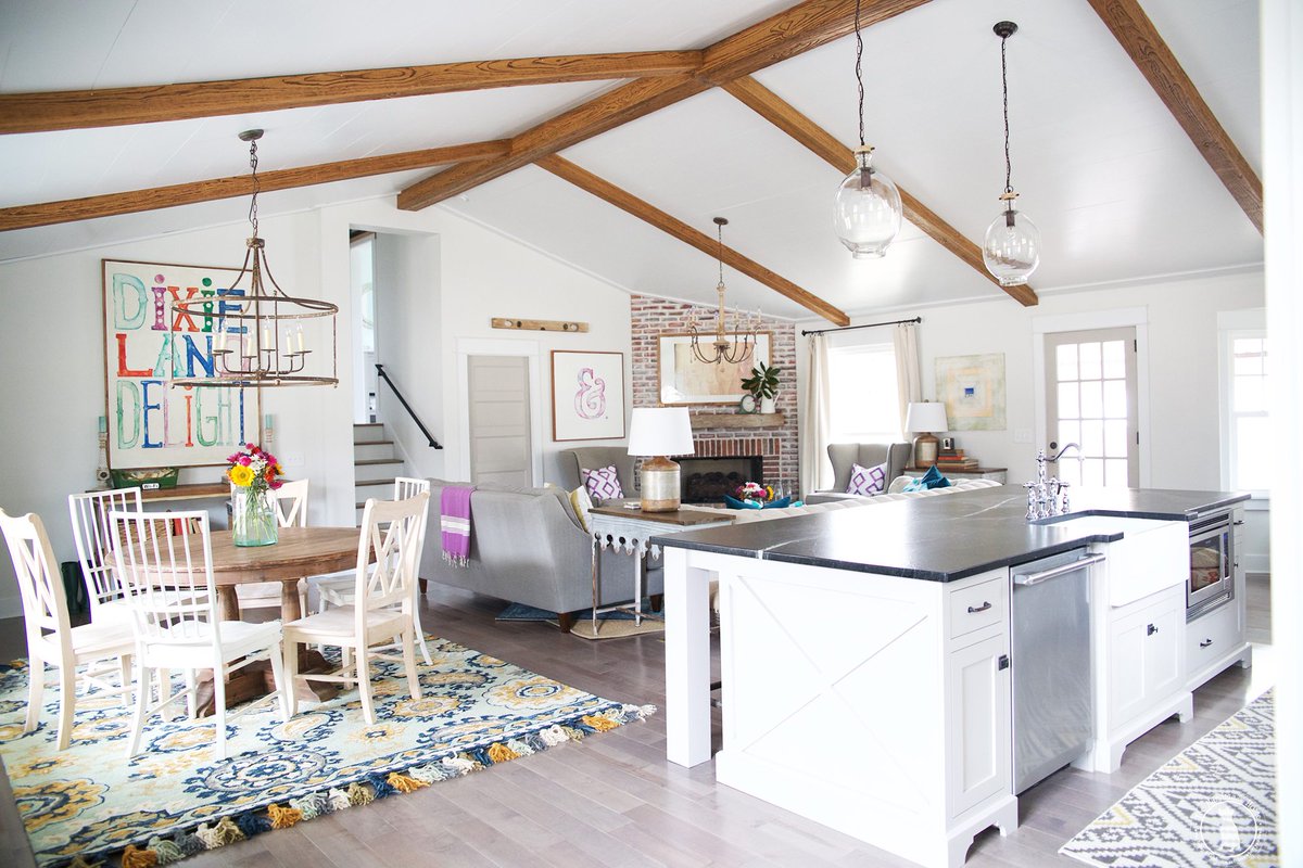 Loloi Rugs (@loloirugs) on Twitter photo Great room reveal with the <a href="/handmade_home/">Handmade Home</a> featuring the gorgeous Farrah rug thehandmadehome.net/2017/01/great-… Great room reveal with the <a href="/handmade_home/">Handmade Home</a> featuring the gorgeous Farrah rug thehandmadehome.net/2017/01/great-…