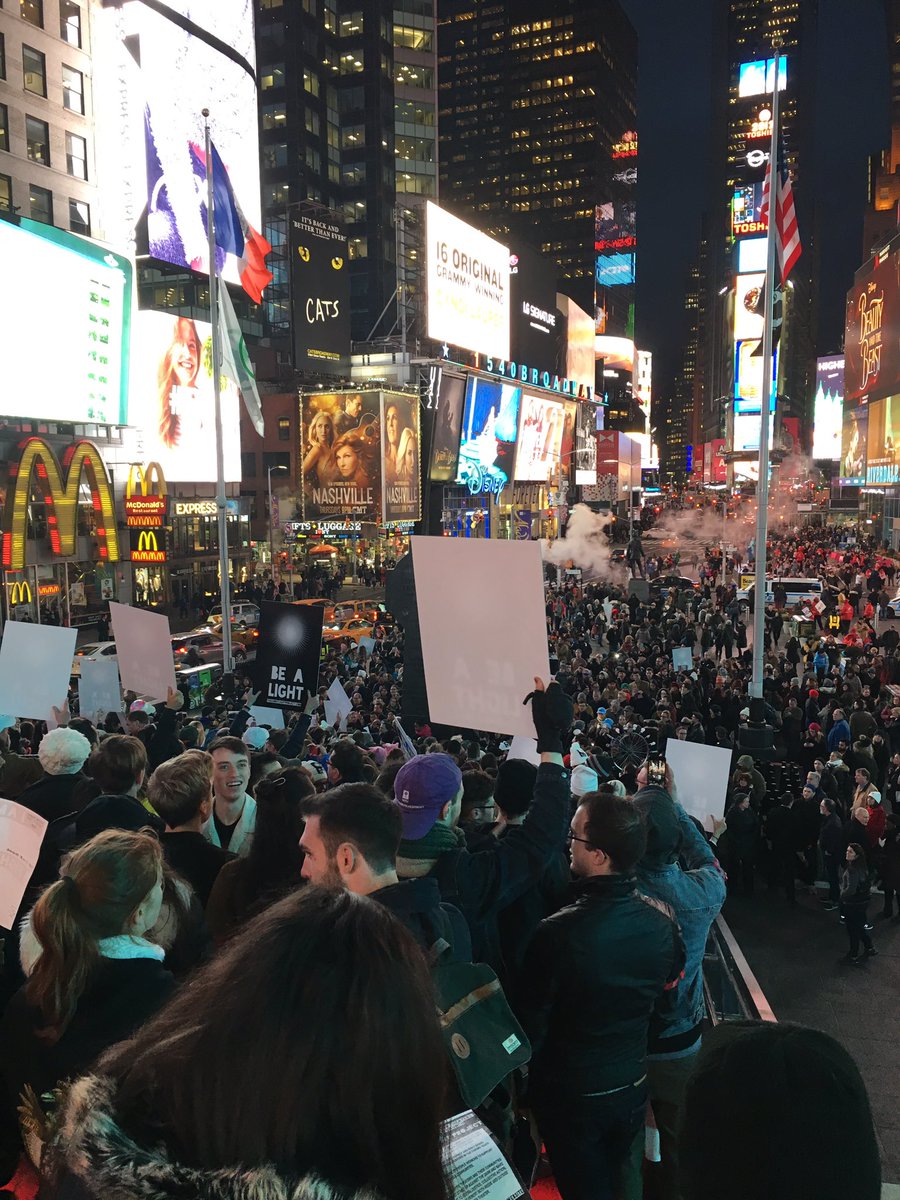 TheWing's tweet image. #GhostlightProject #BeALight