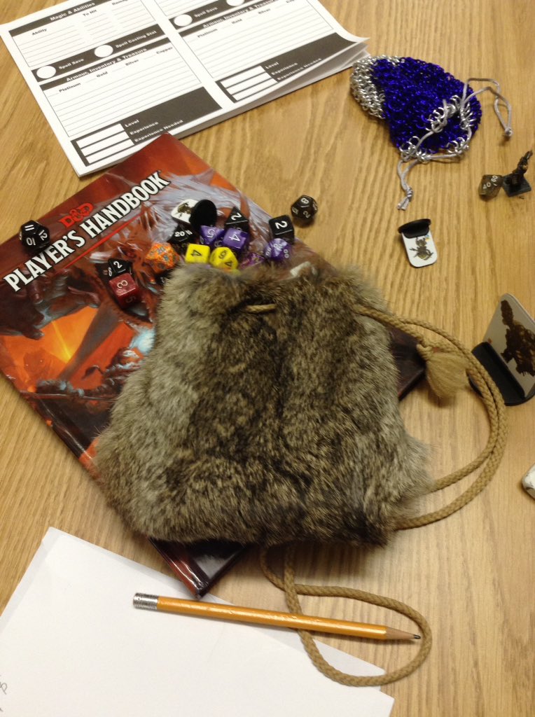 TheAvidCreator's tweet photo. Night 3 Library Dnd. Dumping out the adventure bag. #dungeonsanddragons #cobourgpubliclibrary #tabletop https://t.co/Gilw1jDy4S