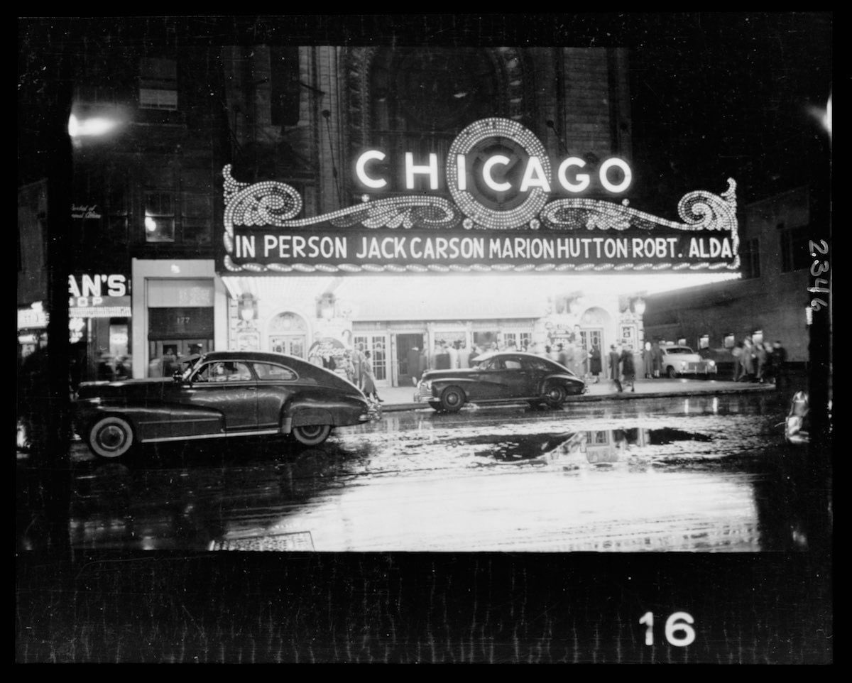 stjohnsphoto's tweet photo. Stanley Kubrick's high contrast images of Chicago in 1949. 
#photography 
https://t.co/zkTkfnWdPN https://t.co/9mOMyg3InQ