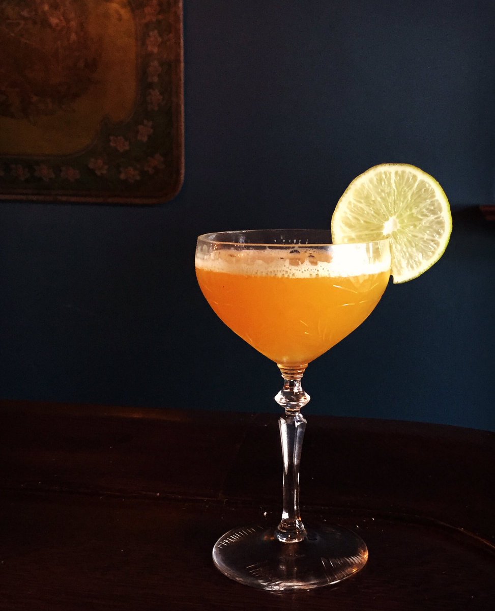 evileyesf's tweet photo. New food and drinks on our winter menu and 20% of sales are being donated to Planned Parenthood tonight.  Come enjoy, the Mello Yellow! https://t.co/3bBF8bRAGP