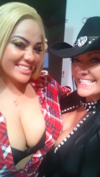 Just met @ANGELBAYBEE27 https://t.co/3B7TF0PRo5<a class="tags" target="_blank" title="On Twitter" href="/?out=eyJ0eXAiOiJKV1QiLCJhbGciOiJIUzUxMiJ9.eyJpYXQiOjE3MjI5ODc4NjcsImlzcyI6InR3cG9ybnN0YXJzLmNvbSIsIm5iZiI6MTcyMjk4Nzg2NywiZXhwIjoxNzU0NTIzODY3LCJyZWRpcmVjdF91cmwiOiJodHRwczovL3R3aXR0ZXIuY29tL0FOR0VMQkFZQkVFMjcifQ.ymTuNCVYSWkaWvw8kZH0MkaE-ZJ00nedJSK6Sc7TRFYw0ZBg13vDyIIa6dwf-7YL_BeIECdSUNNY86_muv3QJA">@ANGELBAYBEE27</a><a href="/tag/cleavage"class="tags"><span>#cleavage</span></a>