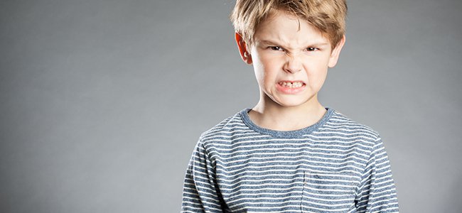 P E Q U E Ñ O     M A T T H E W     S T A R K

5     A Ñ O S

R T     P A R A     D I F U S I Ó N

D M     P A R A     I N F O R M A C I Ó N