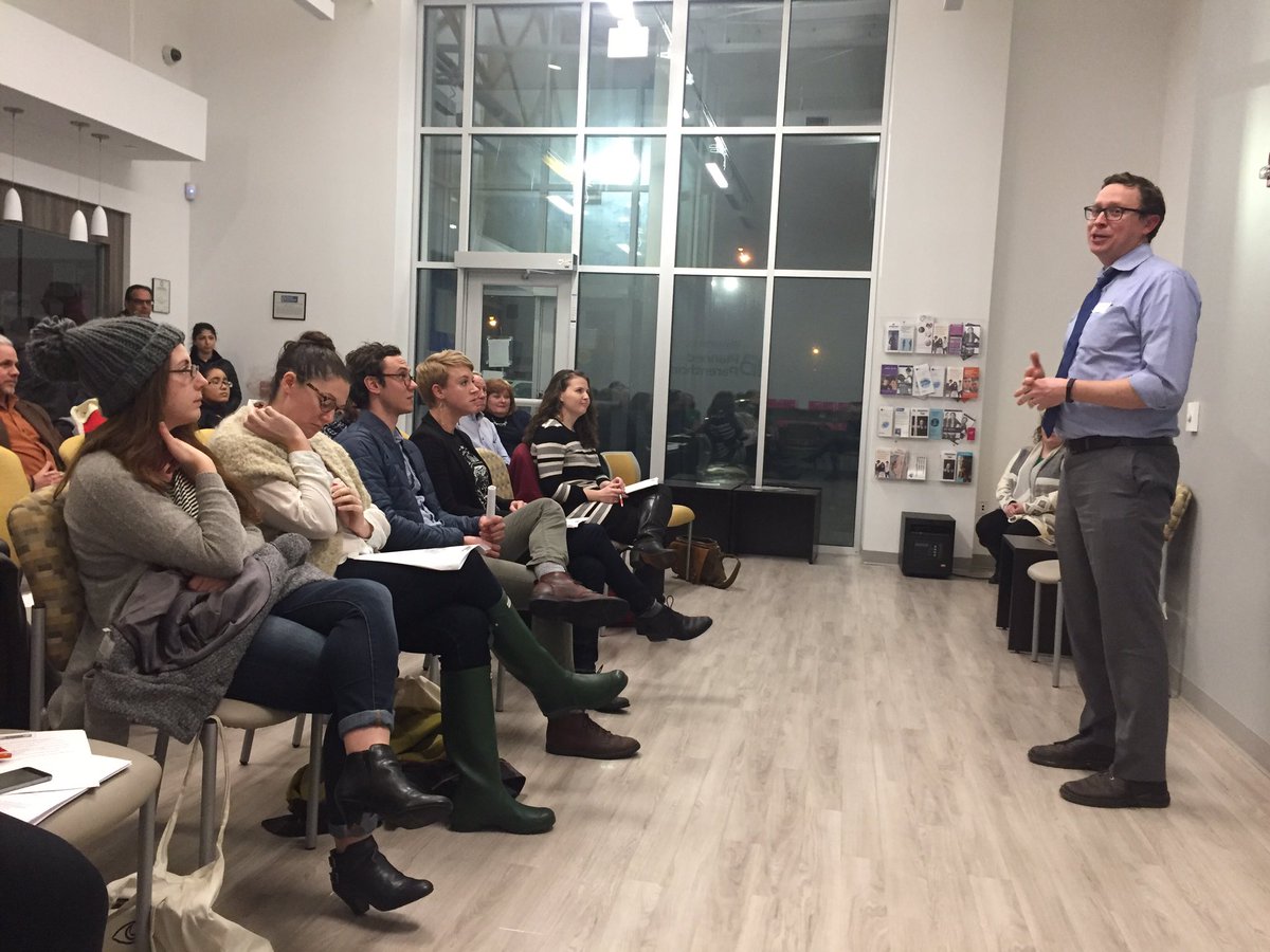 ACLUofKY's tweet photo. @JCPSKY school board member @cmkolb talking to comprehensive sex ed supporters. #LSEN 👍 https://t.co/9QH8u0XsxN