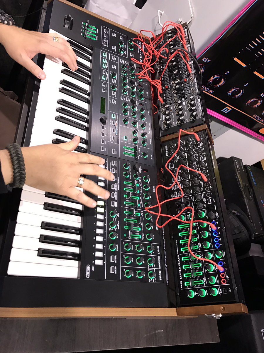VonStroke's tweet image. And Roland system 8 with system 1s - super sick