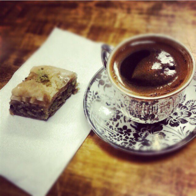 Mediterranean Bakery (medbakerydeli) Twitter