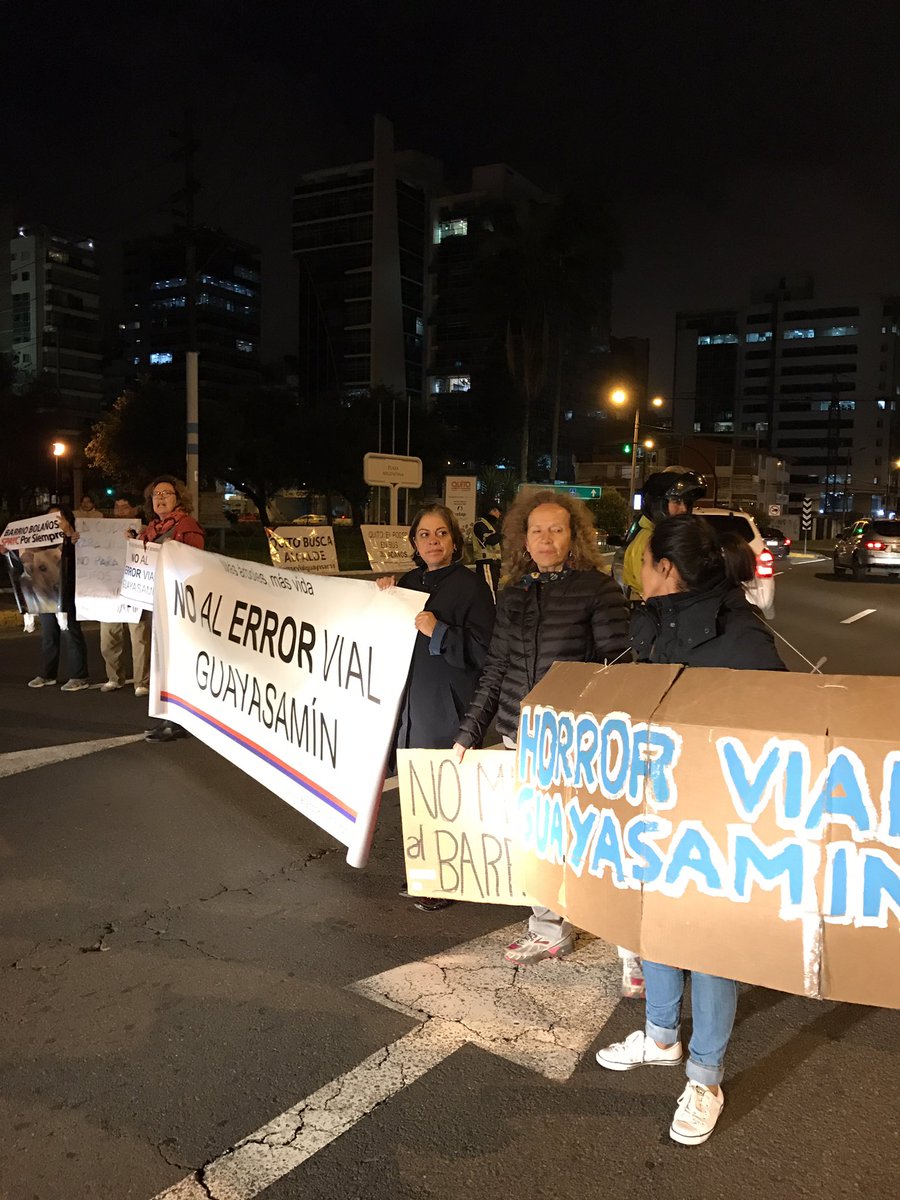laferriofrio's tweet photo. La lucha se vuelve más intensa ahorra q los corruptos son parte de la negociación del #errorvialguayasamin https://t.co/IPQBWtrL2F