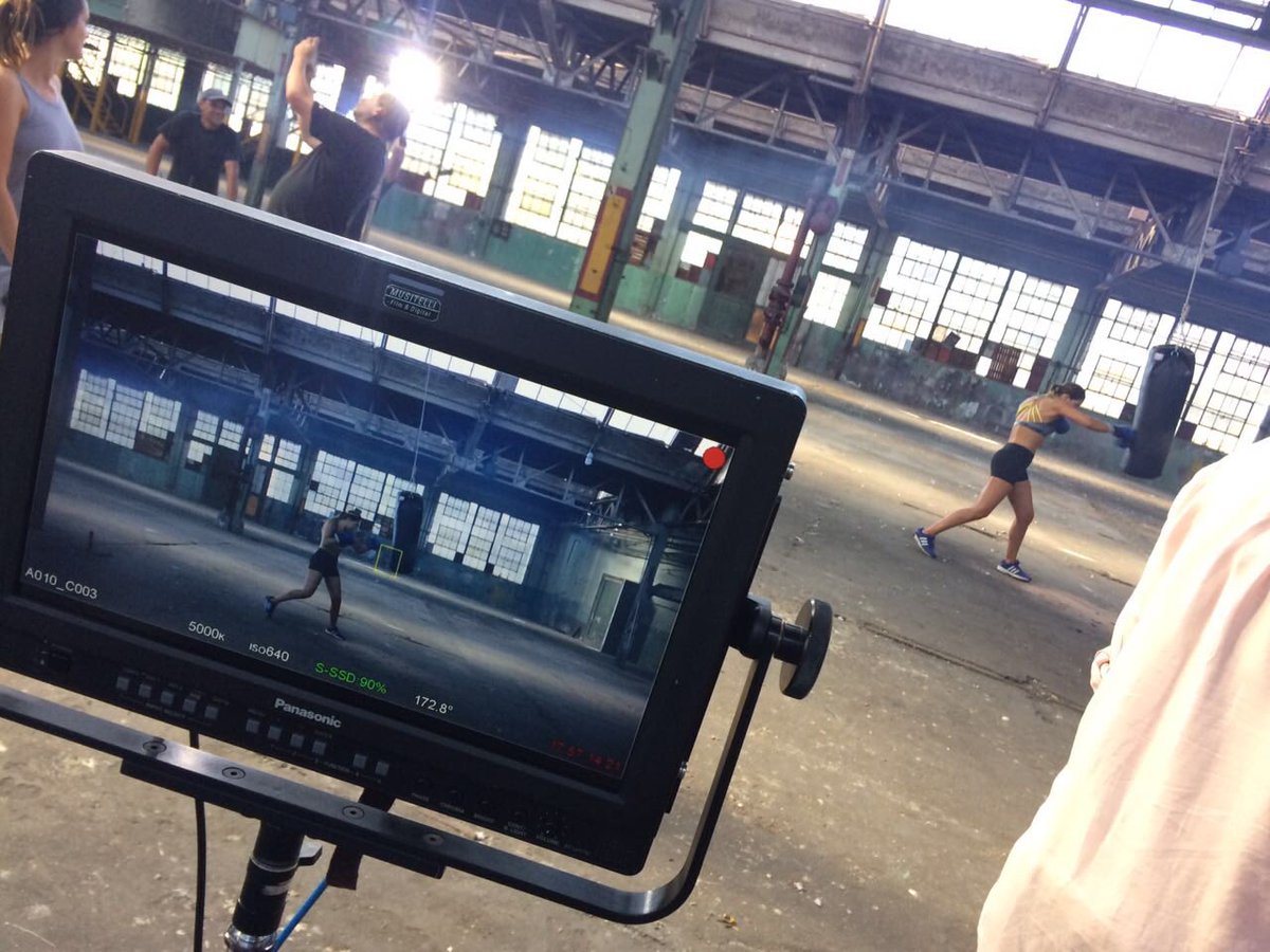 ComunalesReina's tweet photo. Día de rodaje con #Murdoc 💪🏼👊🏼 gran jornada!!! 🎥🎞 #film #mdeo #Uruguay https://t.co/Q8RPuAuoIh