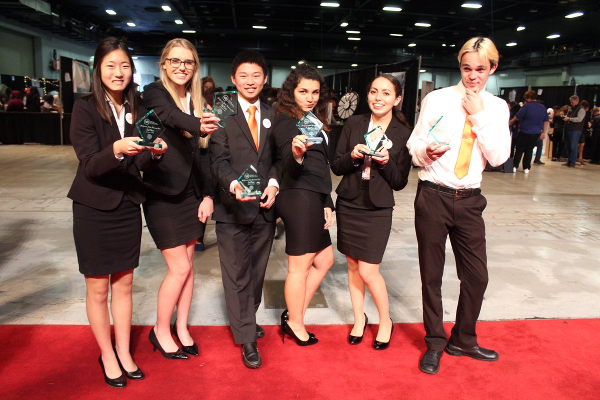mvhs91's tweet image. HUGE congratulations to both Virtual Enterprise classes coming in 2nd and 3rd place in California! Qualifying them to Nationals!