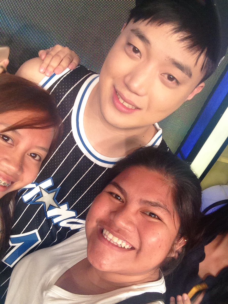 meduhng's tweet image. At banana sundae 😂👌 #teamgoodwill 💕