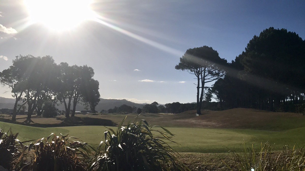 shellss44's tweet photo. Sitting at the 19th in the Coromandel having enjoyed the final events of #Interstate2017 #goblues Proud to be a NSW supporter!! Yewwww 💙💙 https://t.co/D8JbiFCHY5