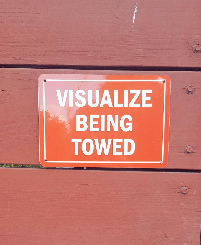 Spotted in #silverlake.

#onlyinla 
#mydayinla
#towed
#visualize