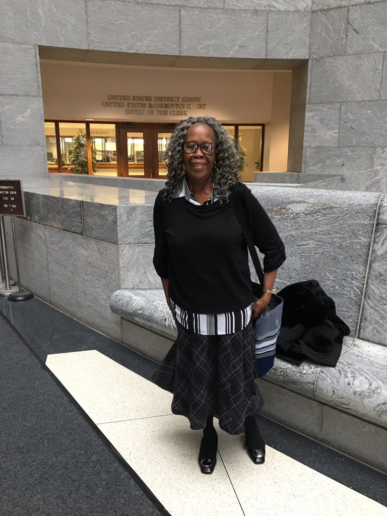 ojushon's tweet photo. s/o to my grandma for being sworn in as a US citizen on obamas last official day in office😛 #thanksobama https://t.co/ifNA9rUVqY