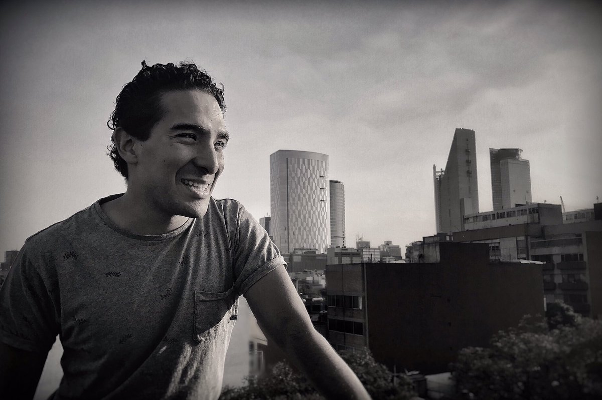 Oswaldo. #ConUstedes Retratos de personas con las que comparto. #Chef @oswaldenzz #AleliRoma #CDMX