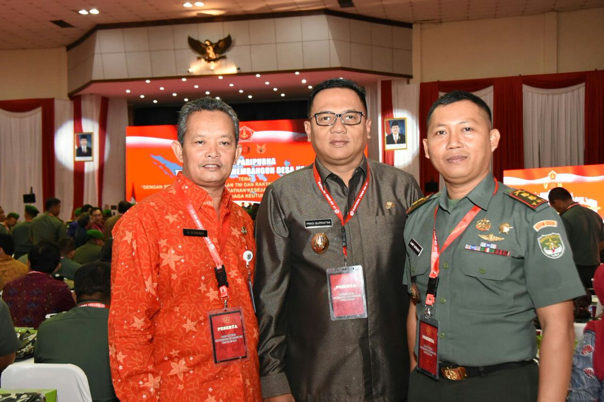 Wawali@pradi_supriatna bersama Dandin 0508 dn Asisten Hukum dan sosial hadiri rapat paripurna TMMD ke 37 di Mabes TNI Cilangkap@pemkotdepok