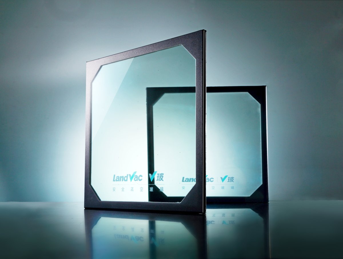 Landvac's new technology---By using flat edge sealing technology, LandVac’s sealing protection cap does not protrude above the glass surface